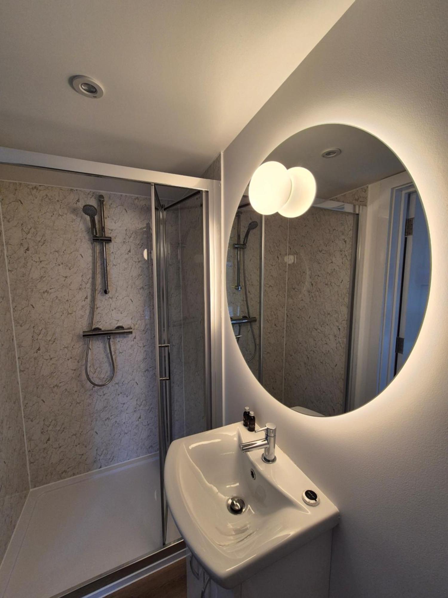 Hotel Cg Лондон Екстериор снимка